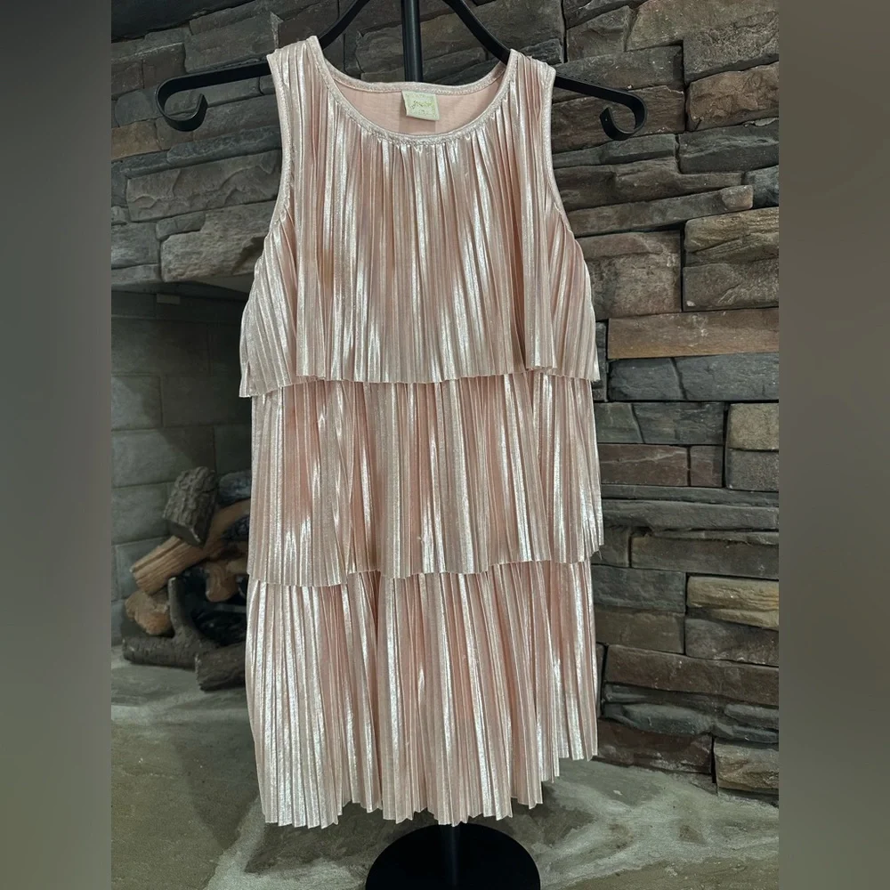 Jusbe. Shimmering Pink Tiered Dress